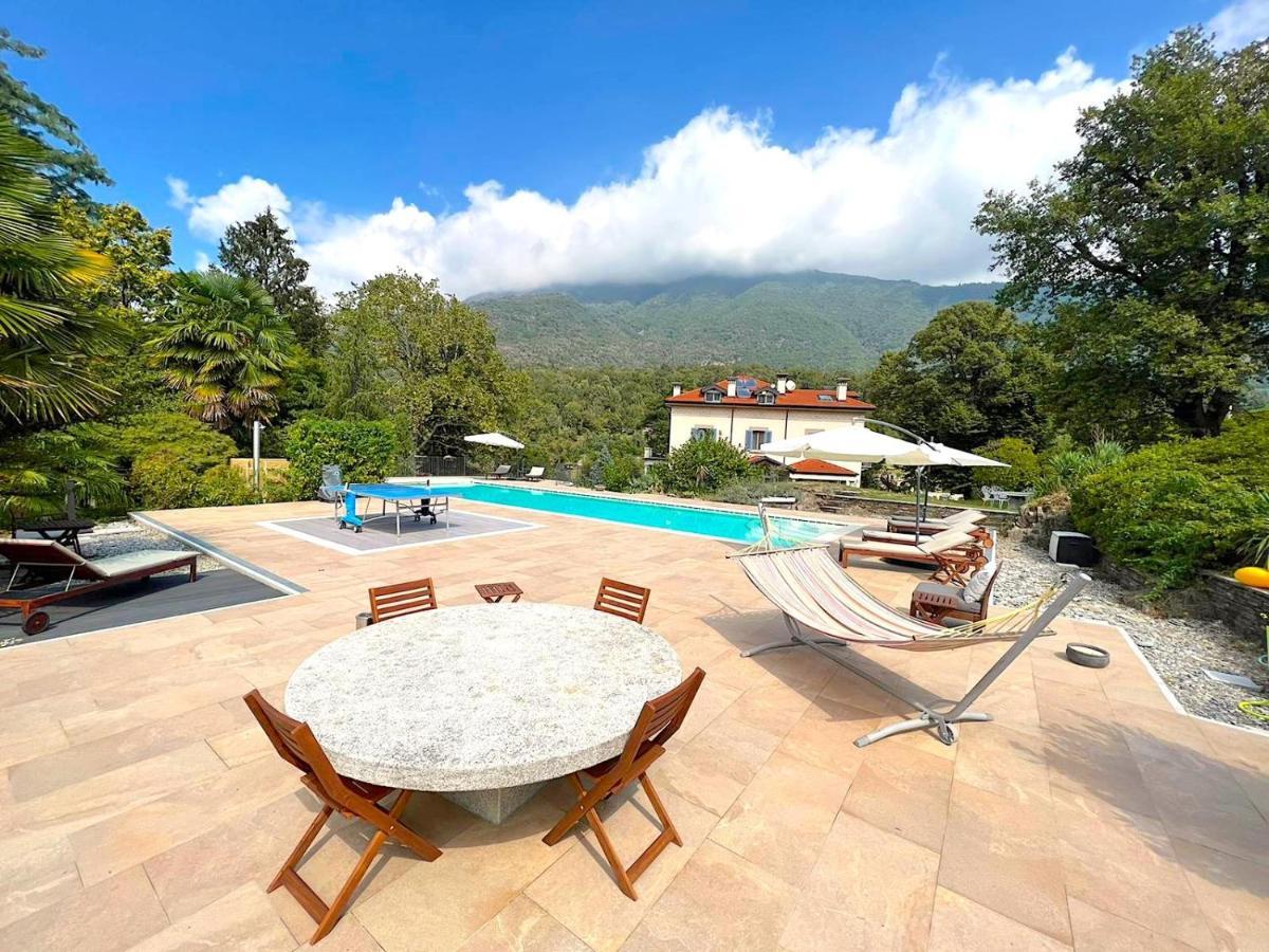 The Comfortable House With Big Pool In The Center Of Mergozzo Exterior foto