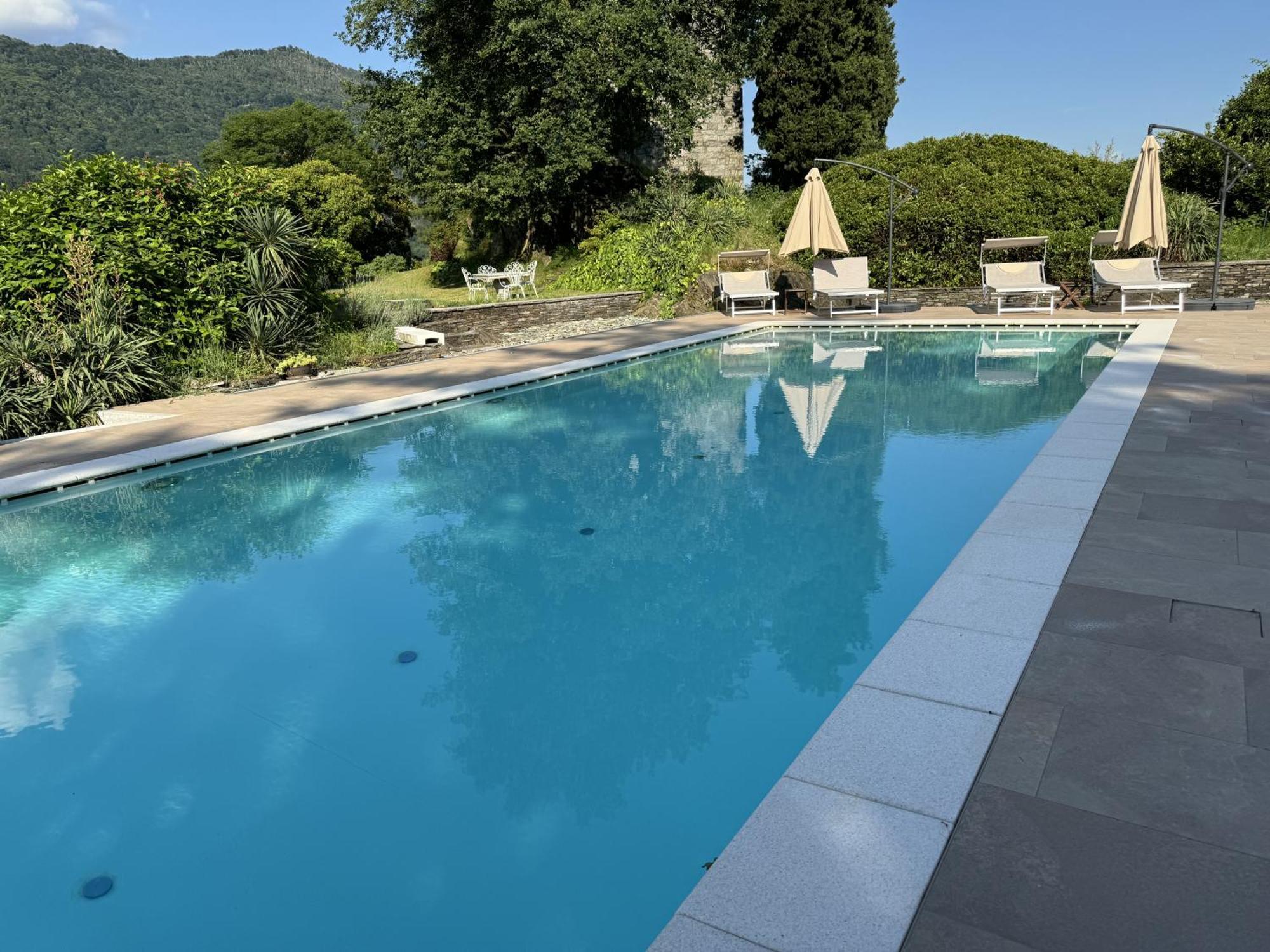 The Comfortable House With Big Pool In The Center Of Mergozzo Exterior foto